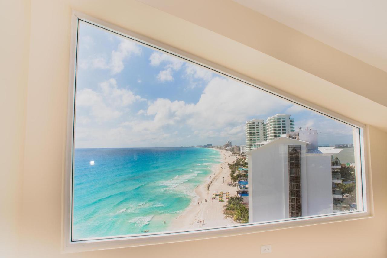 2 Story Oceanfront Penthouses On Cancun Beach! Exterior foto