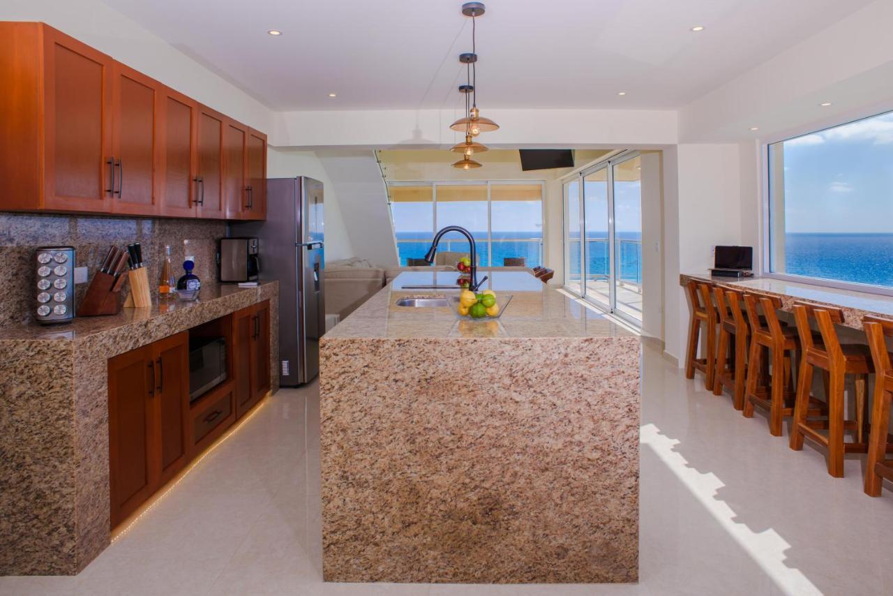 2 Story Oceanfront Penthouses On Cancun Beach! Exterior foto