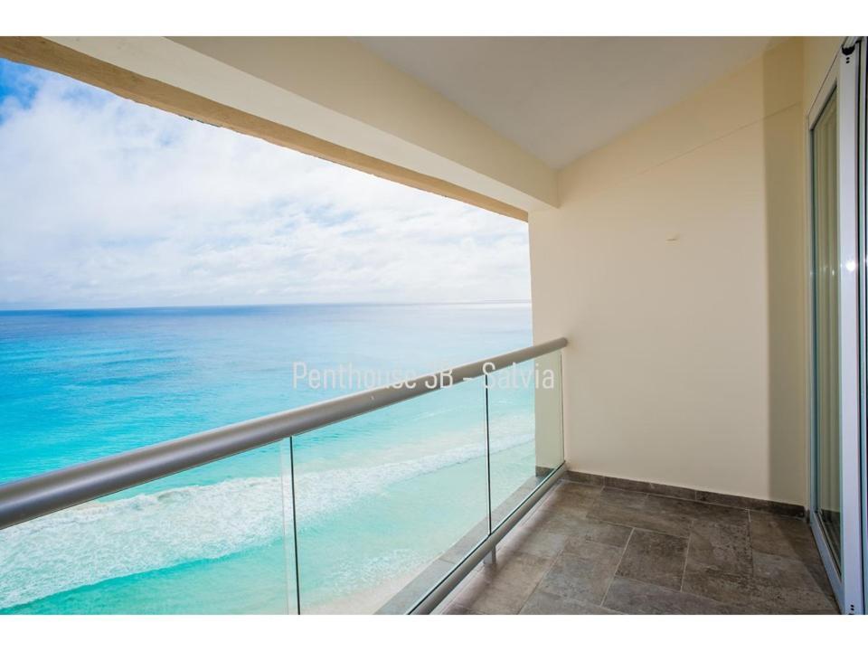 2 Story Oceanfront Penthouses On Cancun Beach! Exterior foto